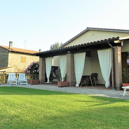 Agriturismo Pian Dell'Osa Villa Montiano  Luaran gambar